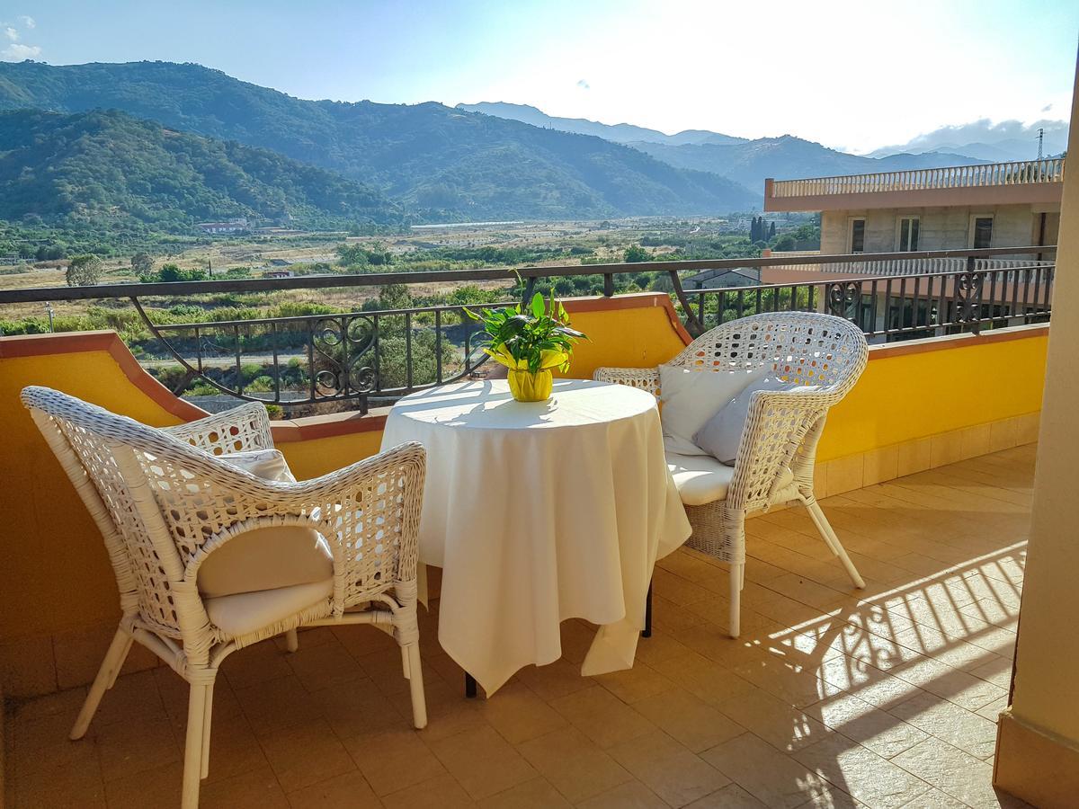 Valle D'Agro Savoca Exterior photo